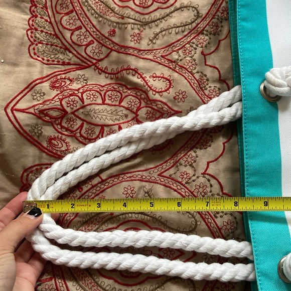 NWOT Clinique tote - Picture 8 of 8